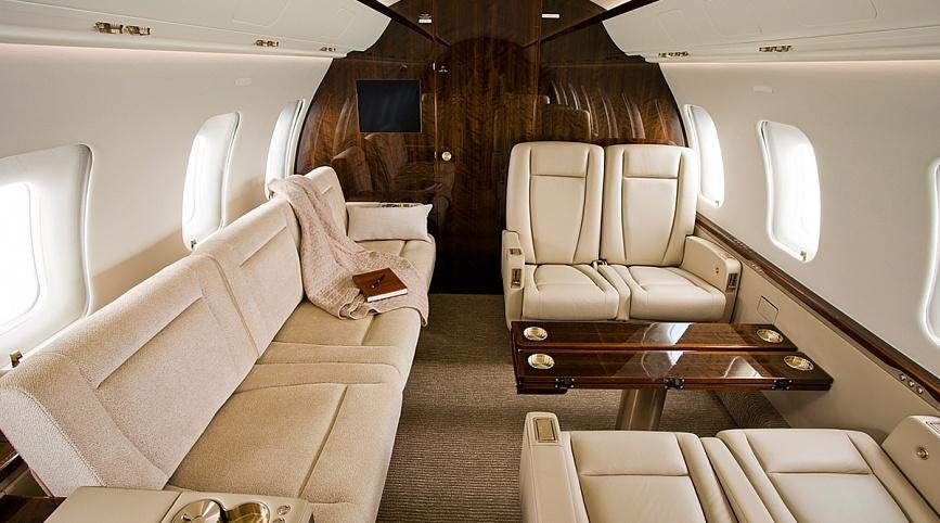 Challenger 605